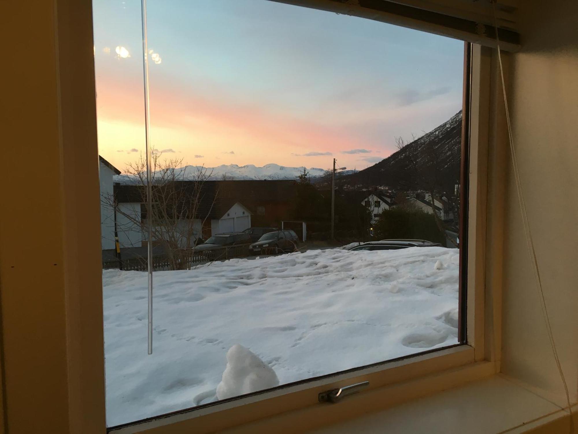 Sentralt Plassert Leilighet Ved Sherpatrappen Tromsø Eksteriør bilde